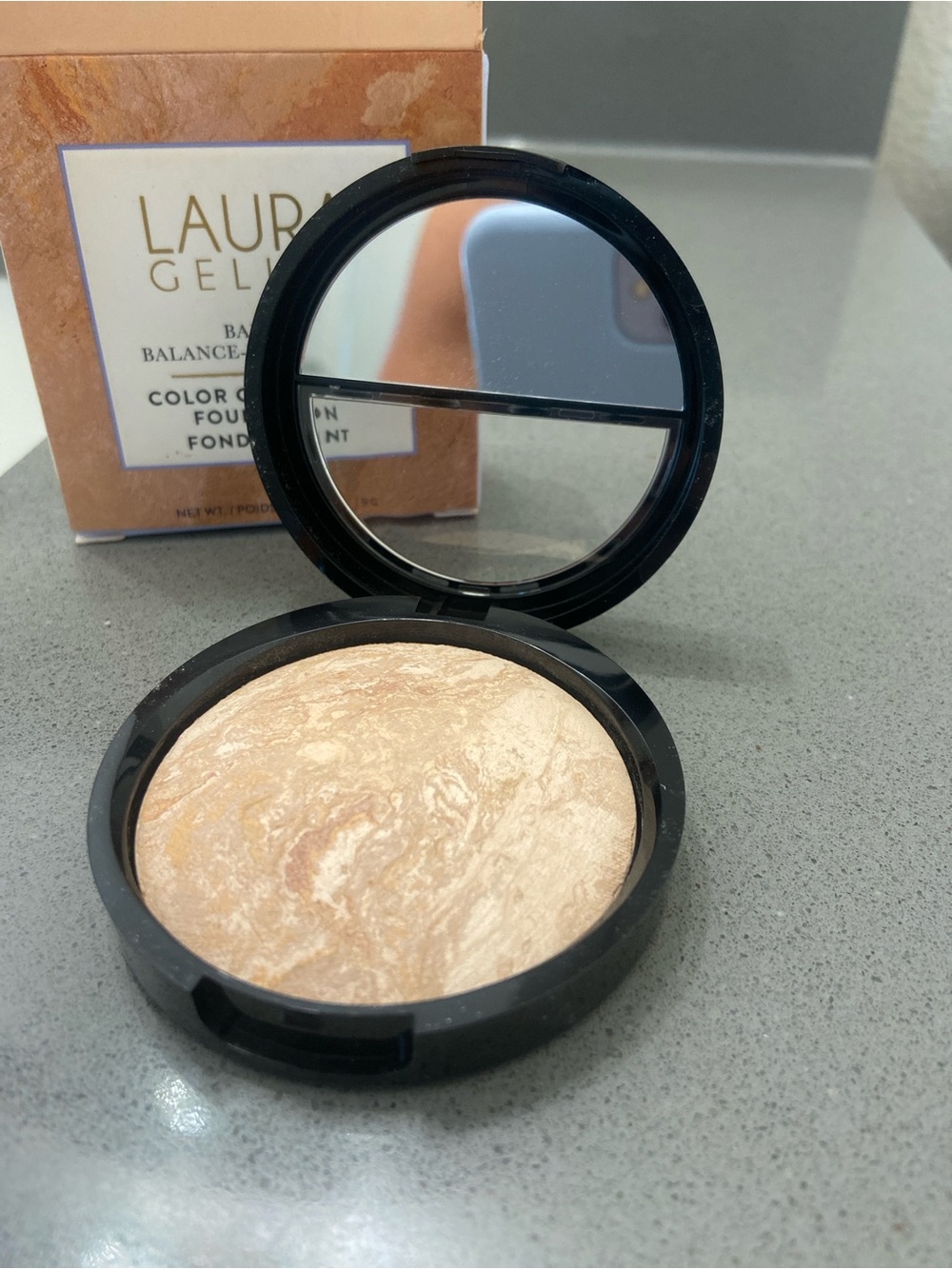 Laura Geller Baked Color Correcting Foundation - Champagne/Beige Marble